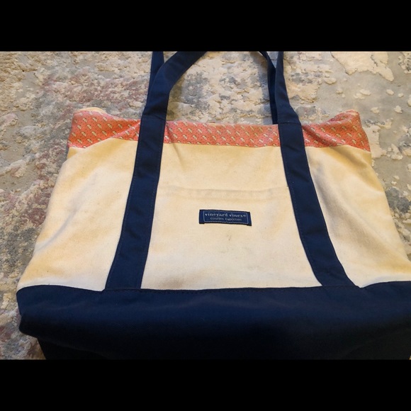 🐳 Vineyard Vines Classic Tote - Picture 9 of 14